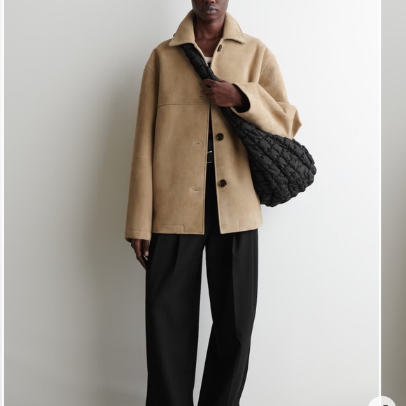 COS OVERSIZED QUILTED CROSSBODY BAG - Picture 2 of 7